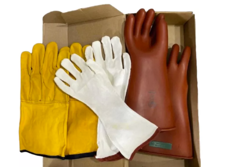 NMXS018 GUANTE DIELÉCTRICO CLASE 0,  1,000 VOLTS  TALLA 10 350 MM INCLUYE 1PARES GUANTES CARNAZA, 1 PAR ALGODON , Y  PAR ROJO 
